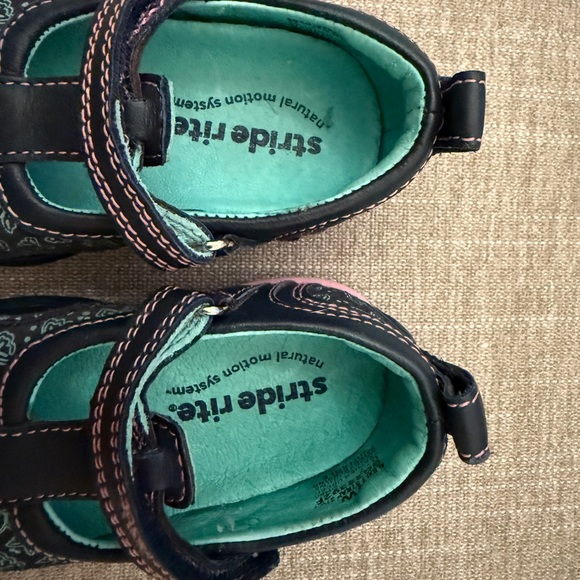 Stride Rite Stride Rite Alexi T-Strap - Picture 3 of 9